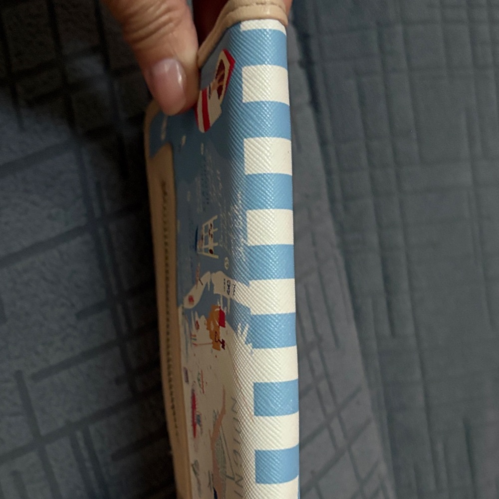 Spartina 449 Blue Map Print Zip Wallet with Tan Trim - Picture 5 of 5